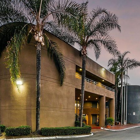 Travelodge By Wyndham Commerce Los Angeles Area Luaran gambar