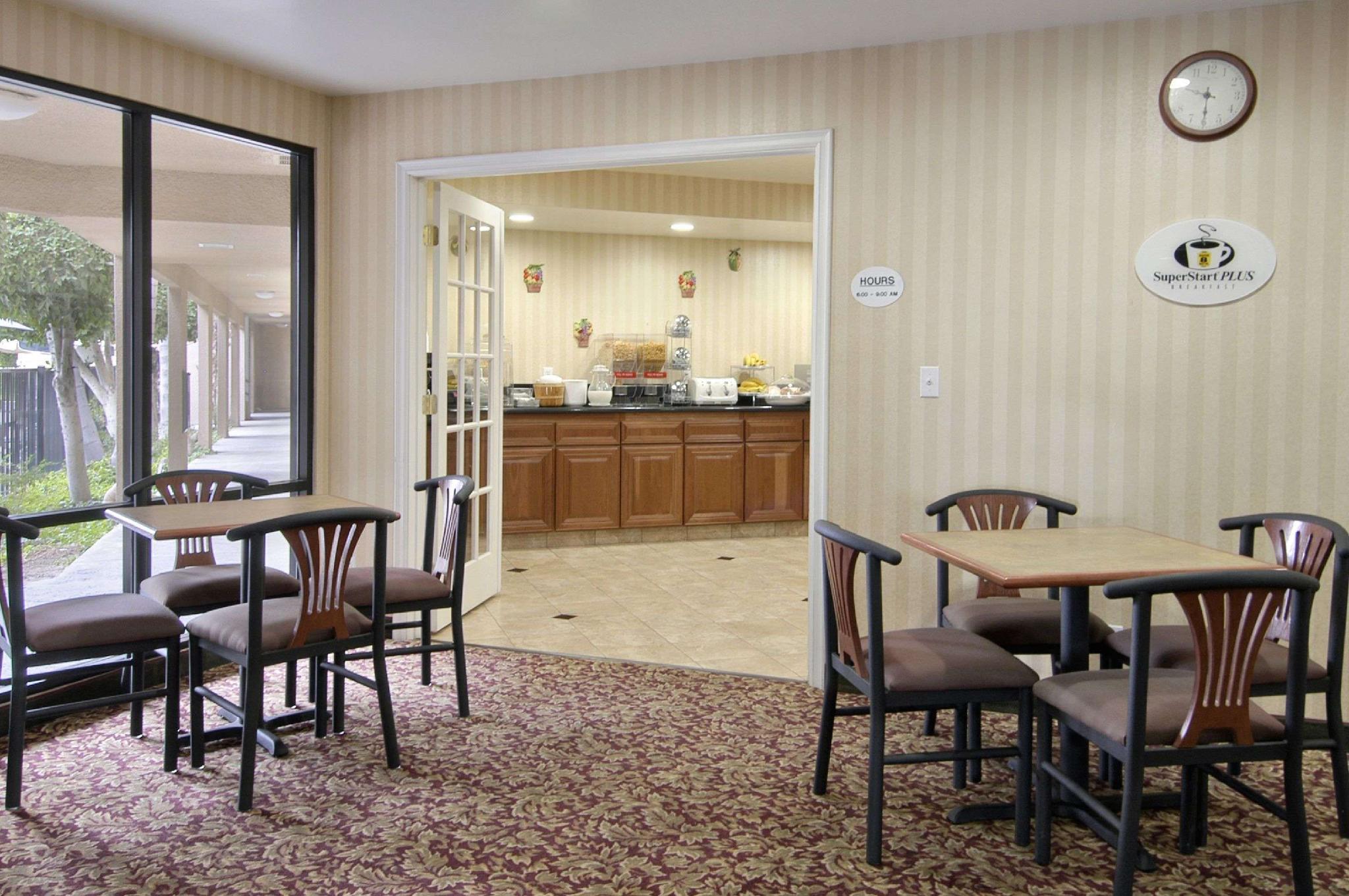 Travelodge By Wyndham Commerce Los Angeles Area Luaran gambar